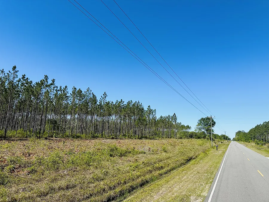 Bray Tract Road Frontage