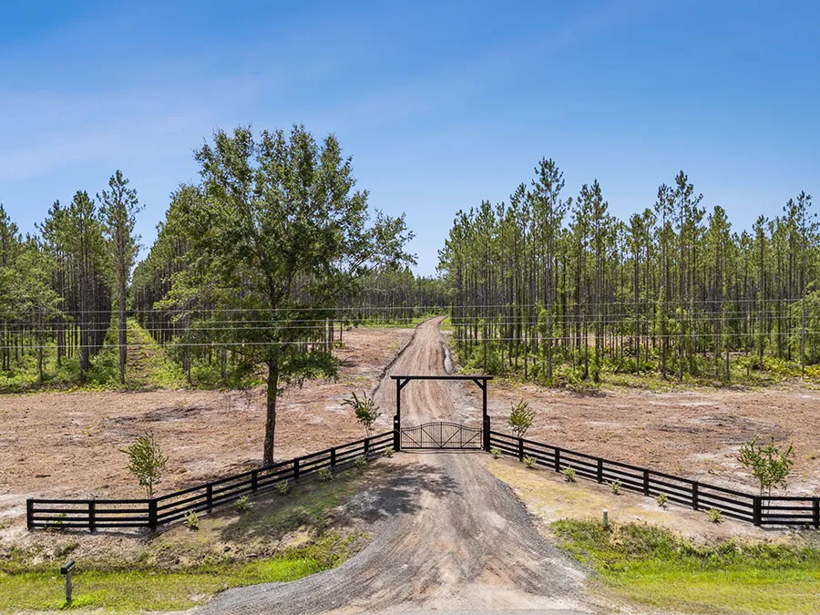 Bray Tract Gate Straight Aerial
