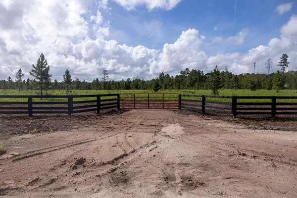 Raydient Davisfarms Lot1